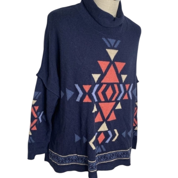 J Jill Aztec Sweater Blue Southwestern Turtleneck Side Slit button Tunic Sz M - Picture 3 of 9